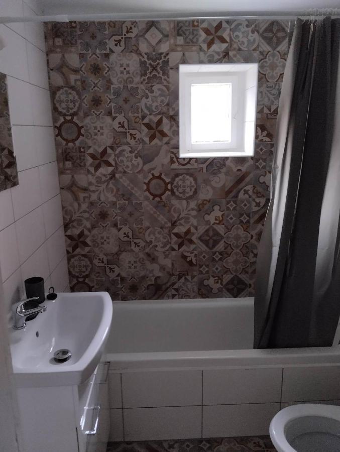 Ubytovanie Tibor Skarba Dunajska Streda Bagian luar foto