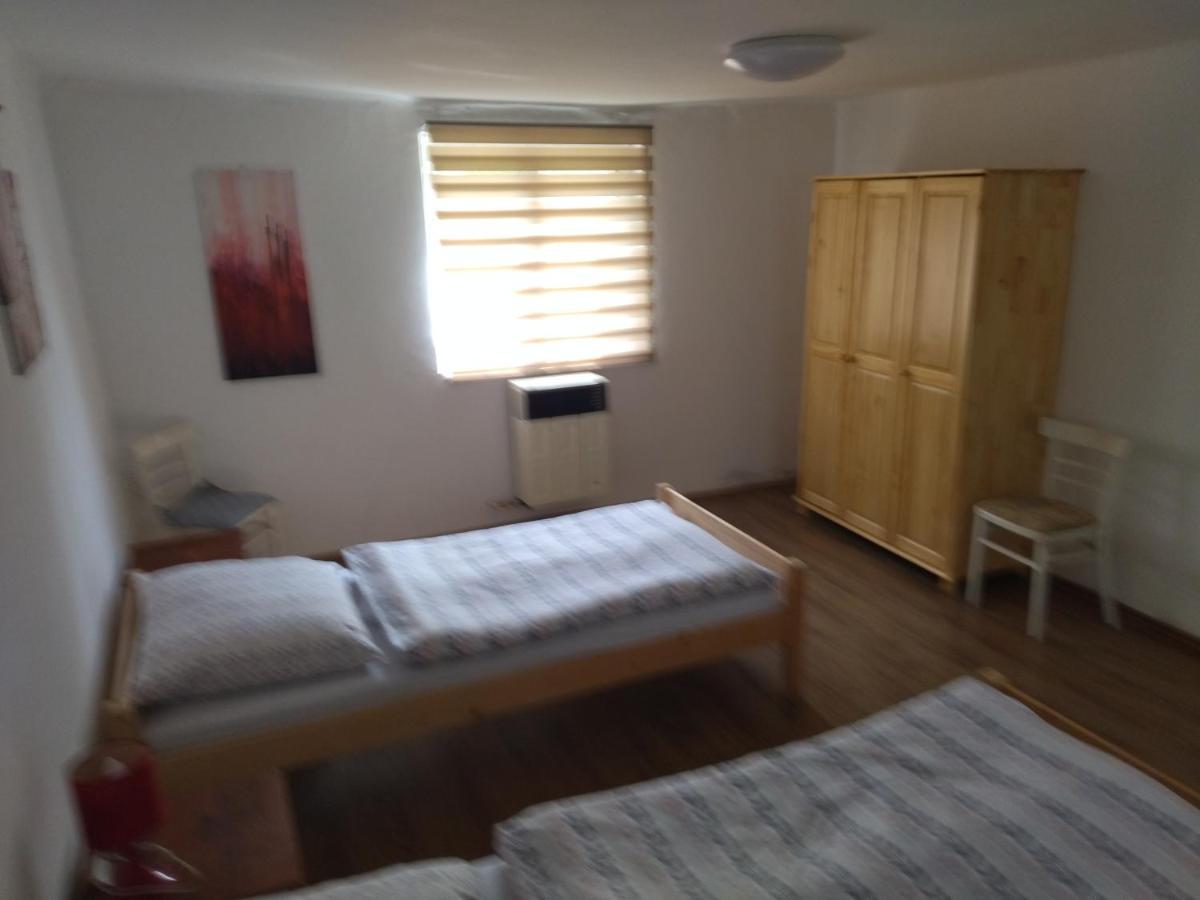 Ubytovanie Tibor Skarba Dunajska Streda Bagian luar foto